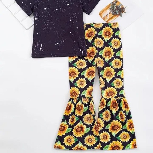 New Girl's In a World Full of Roses Outfit - Picture 5 of 5